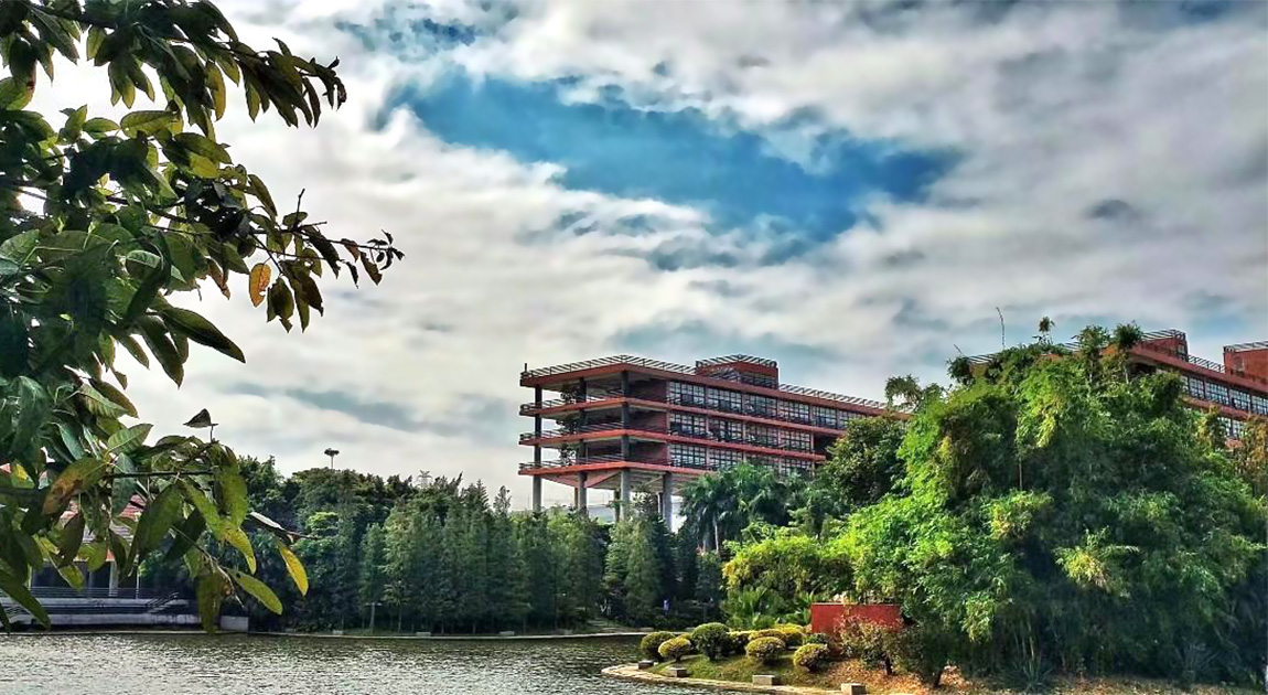 广州美院校园.jpg